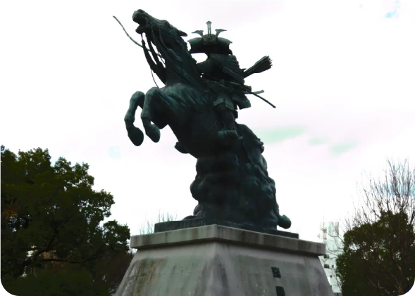 【神戸市兵庫区】楠木正成と南北朝の争乱～兵達の足跡を訪ねて～コース