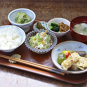 つばめ軽食店 最寄駅 山本駅 阪急電鉄 つばめ軽食店 最寄駅 山本駅 阪急電鉄