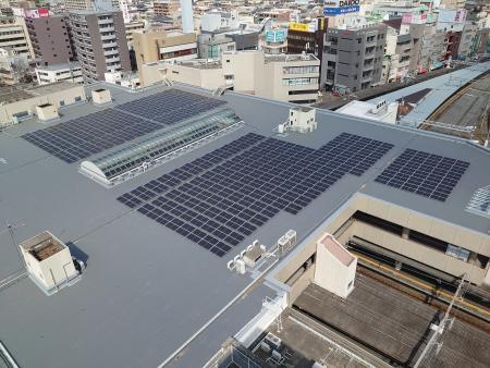 西宮北口駅屋上に太陽光発電システムを設置しました