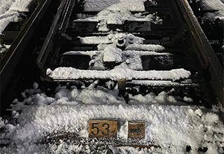 桂駅に電気融雪器を増設します